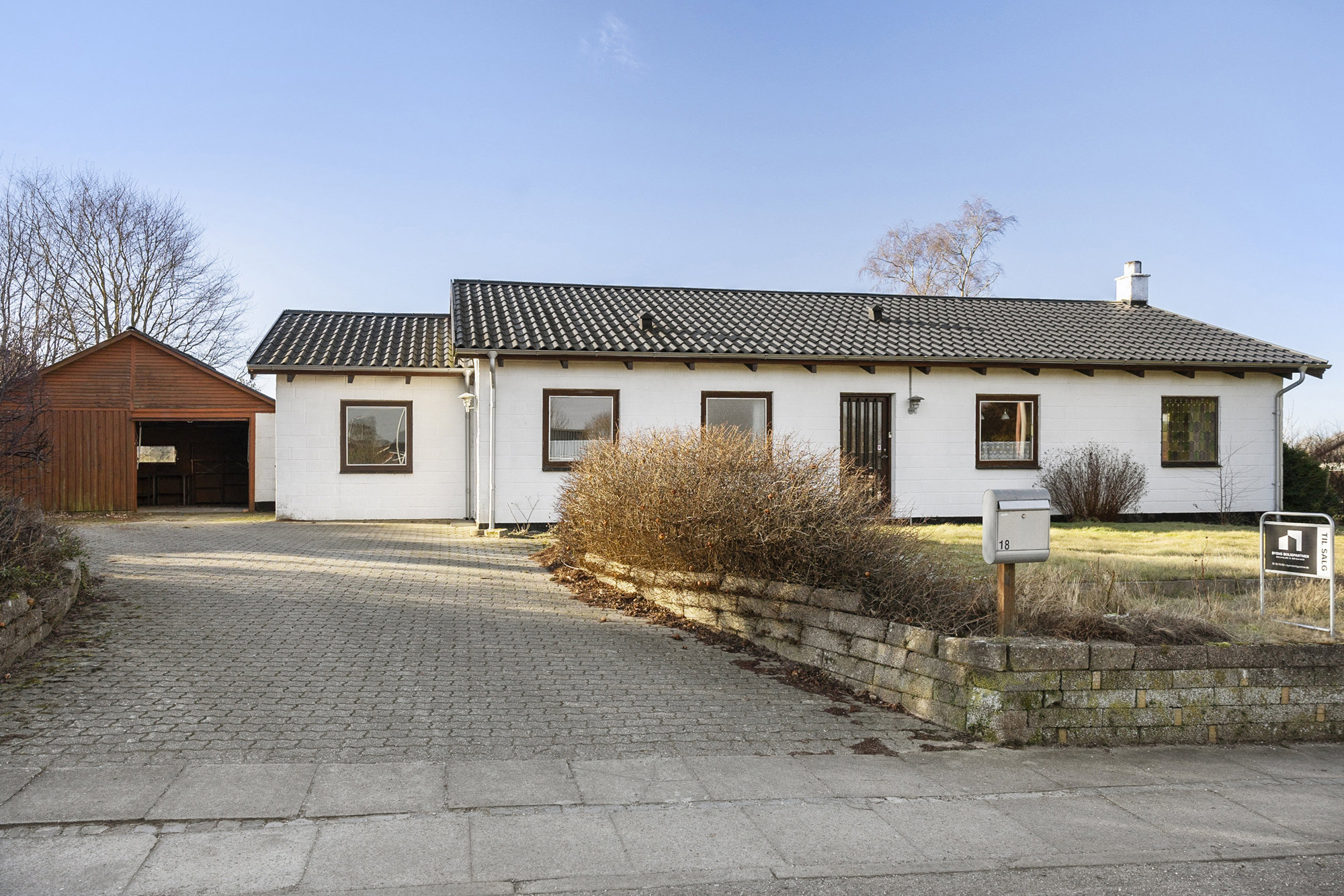 Ejendommen