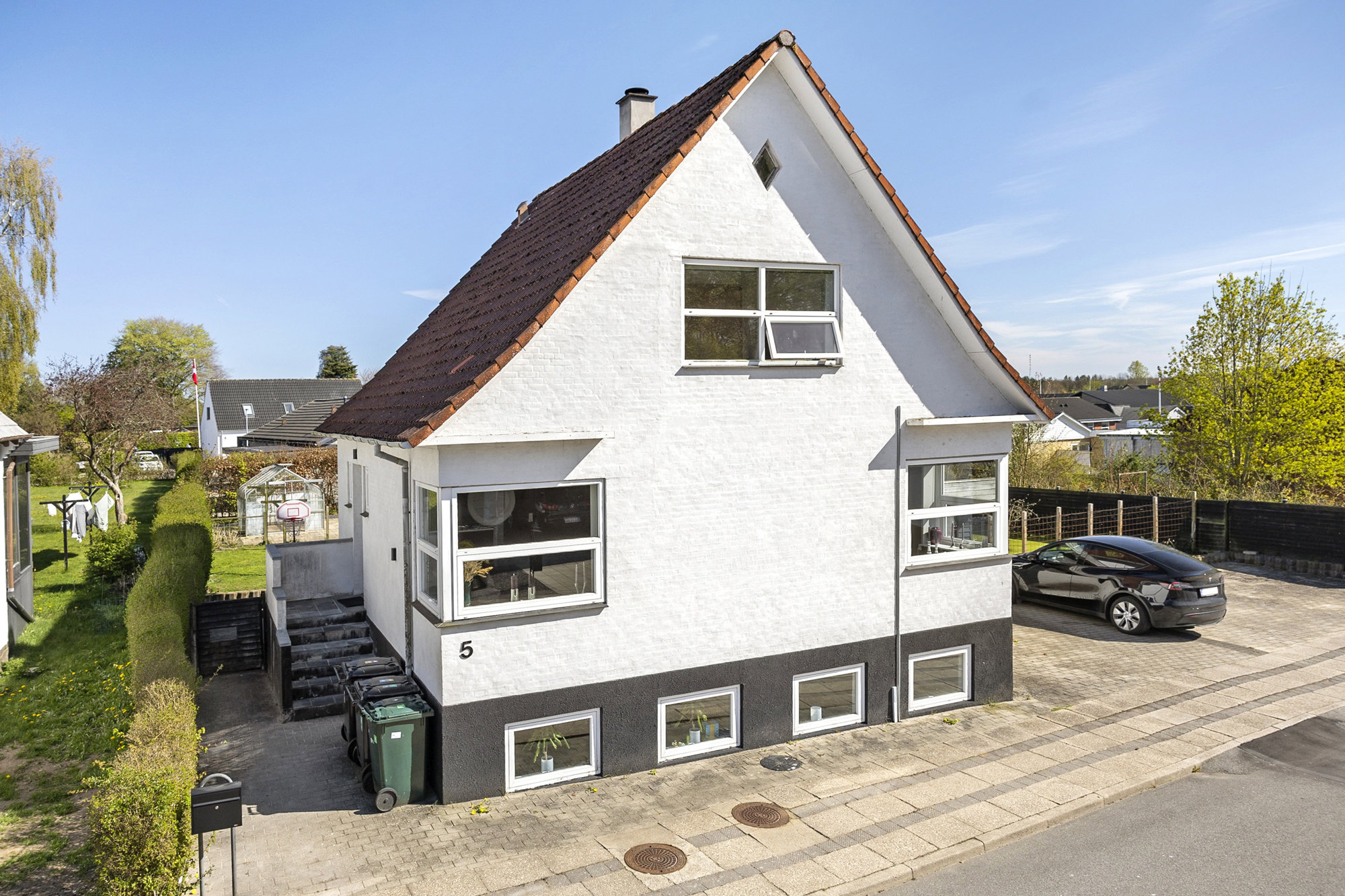 Ejendommen